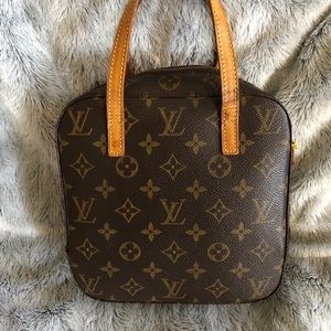 Louis Vuitton Spontini